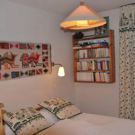 Comfortable And Authentic Apartment Le Monetier-les-Bains